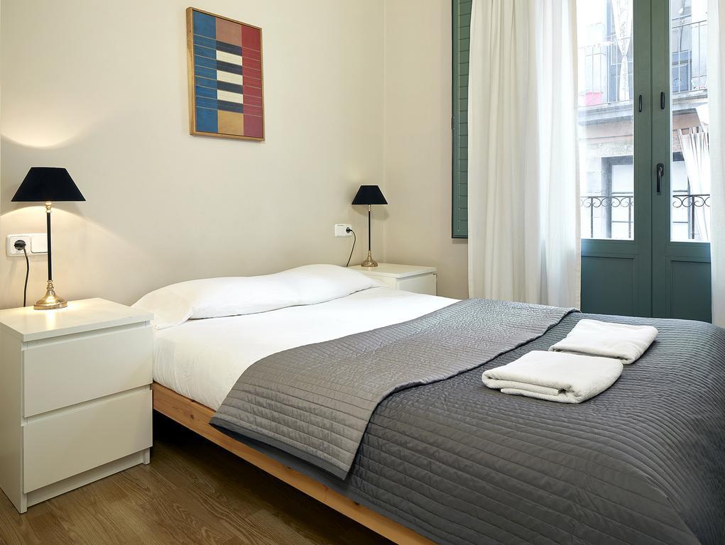 Barcelona Mercaders Apartments מראה חיצוני תמונה